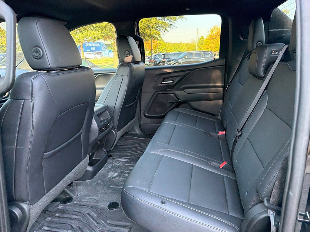 Used 2024 Chevrolet Silverado EV W/T AWD/4WD image 8