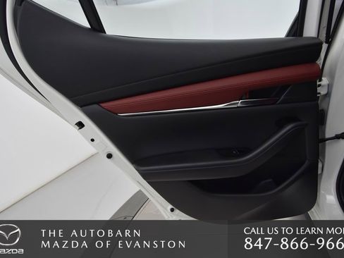 New 2026 MAZDA MAZDA3 2.5 S Hatchback w/ Premium Pkg image 38