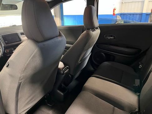 Used 2021 Honda HR-V Sport image 17