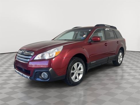 Used 2014 Subaru Outback 2.5i Limited AWD/4WD image 3