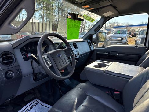 Used 2016 Ford F350 XL w/ Power Equipment Group image 5