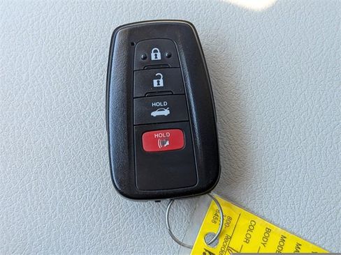 Used 2024 Toyota Camry LE image 32