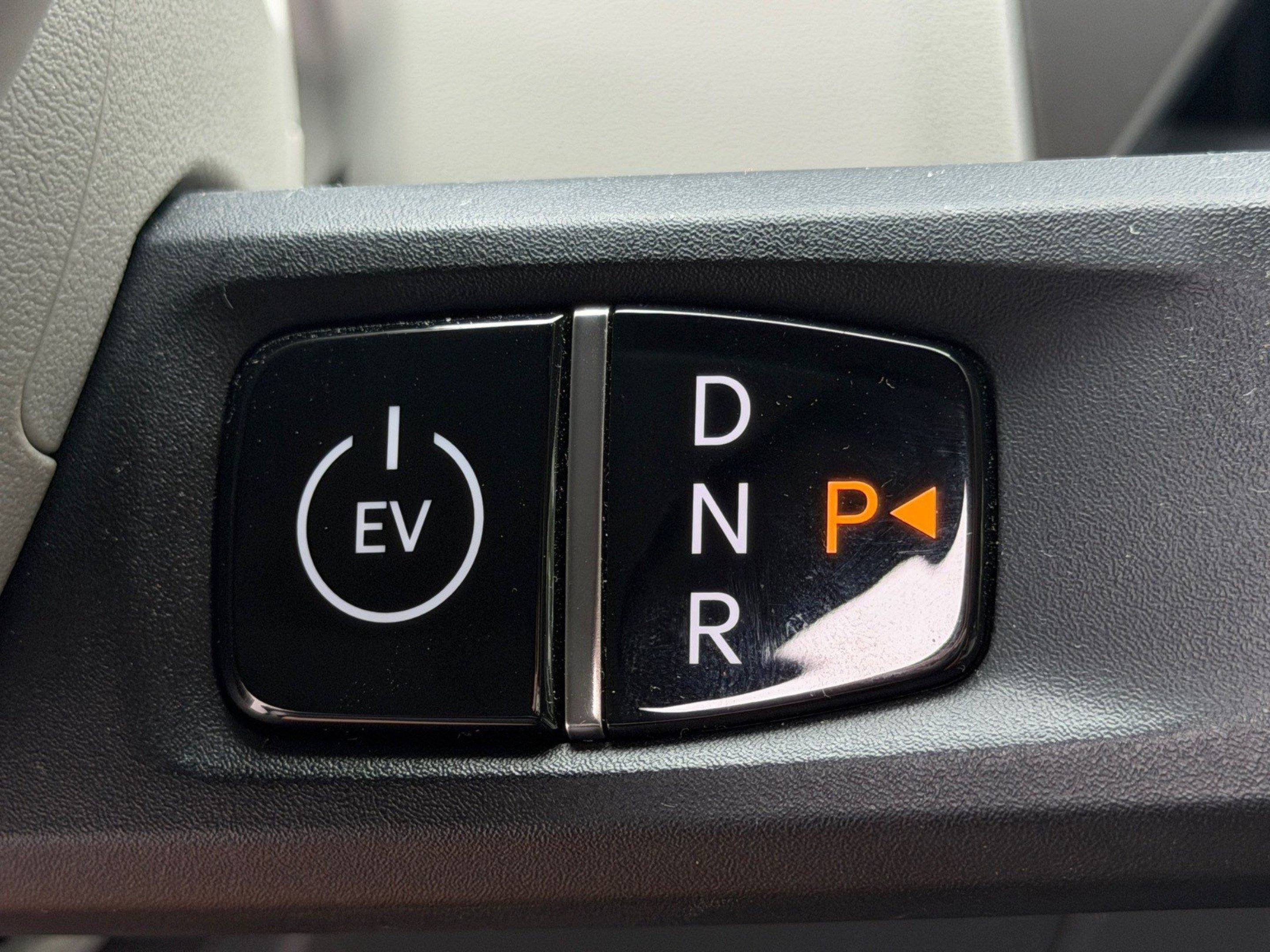Used 2024 Kia EV9 Wind AWD/4WD image 39