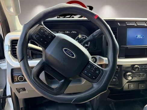 Used 2024 Ford F350 XL AWD/4WD image 11
