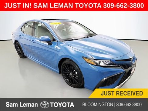 Used 2024 Toyota Camry XSE w/ Navigation Package FWD image 1