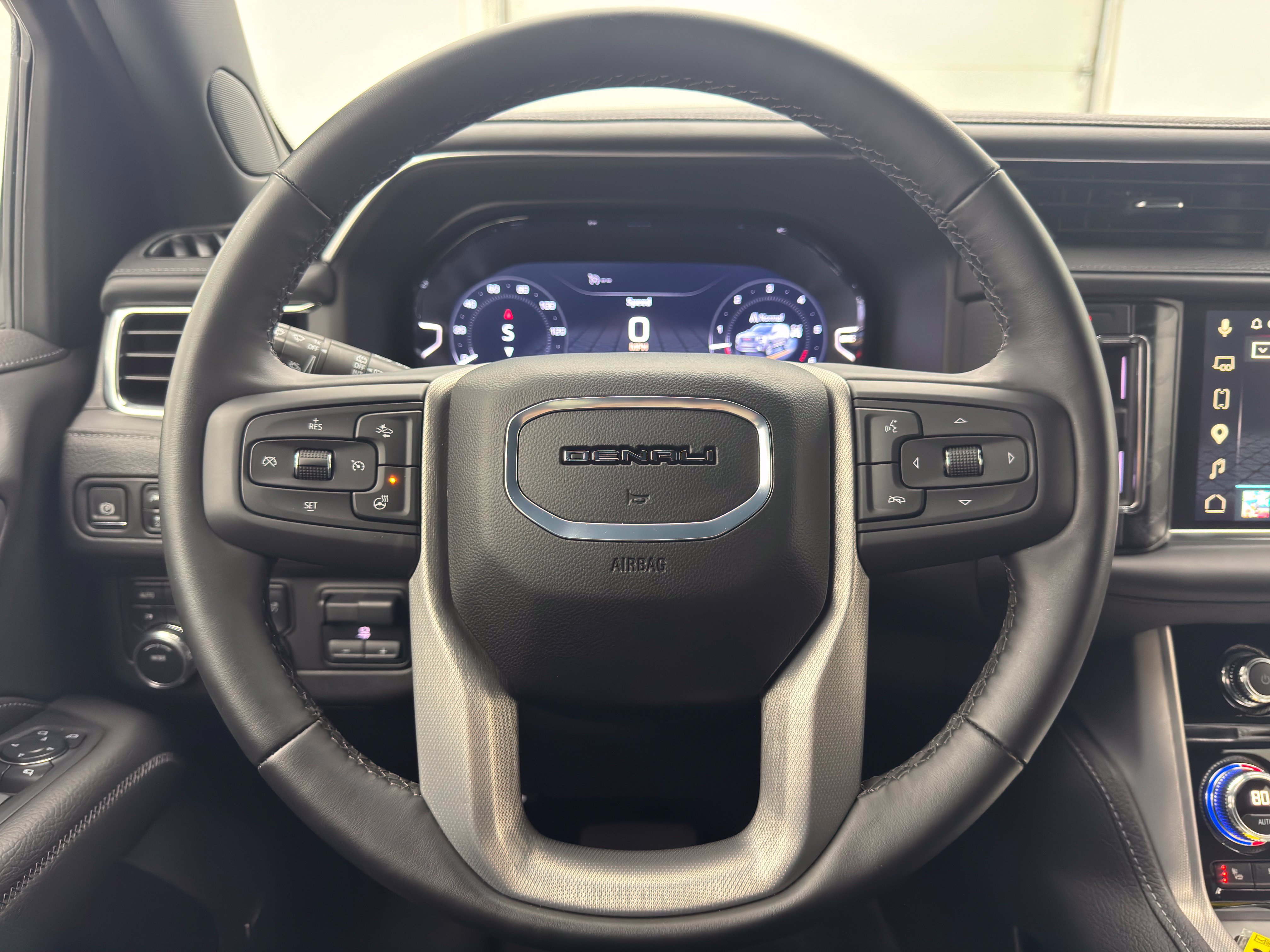 Used 2024 GMC Yukon XL Denali w/ Max Trailering Package AWD/4WD image 20