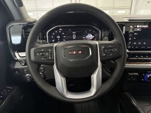 New 2026 GMC Sierra 1500 Elevation AWD/4WD image 32