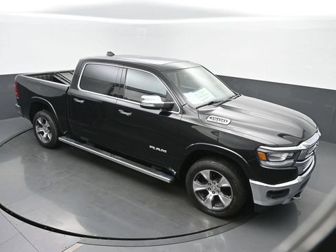 Used 2019 RAM 1500 Laramie AWD/4WD image 47