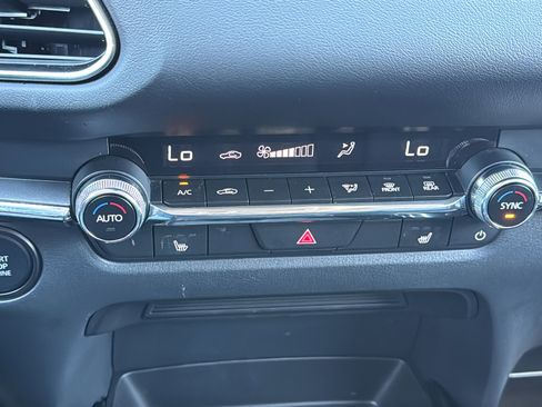 Certified 2025 MAZDA CX-30 AWD 2.5 S w/ Preferred Package image 27