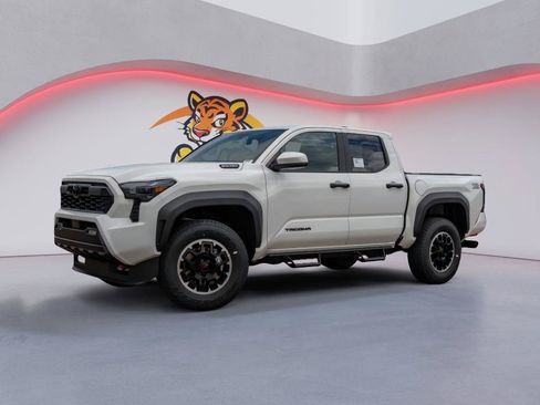Certified 2026 Toyota Tacoma TRD Off-Road AWD/4WD image 1