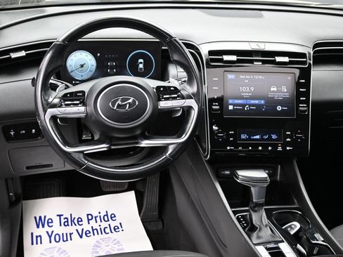 Used 2022 Hyundai Santa Cruz SEL Premium image 20