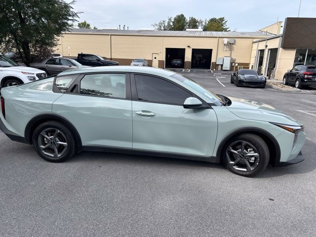Used 2025 Kia K4 FWD image 8