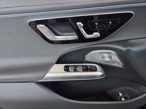 New 2026 Mercedes-Benz E 53 AMG e 4MATIC Sedan image 20