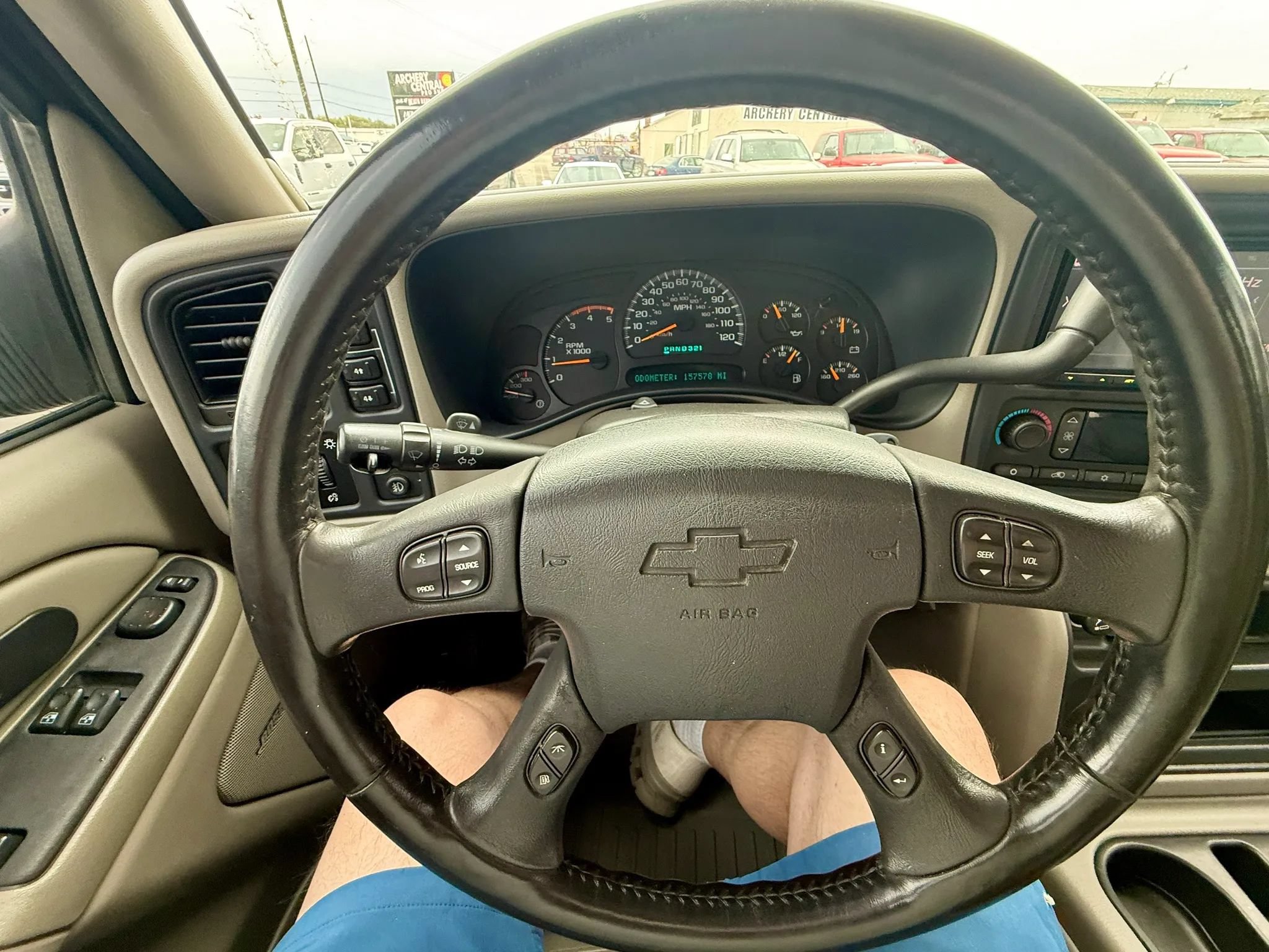 Used 2005 Chevrolet Silverado 2500 LT w/ Heavy-Duty Power Package AWD/4WD image 10