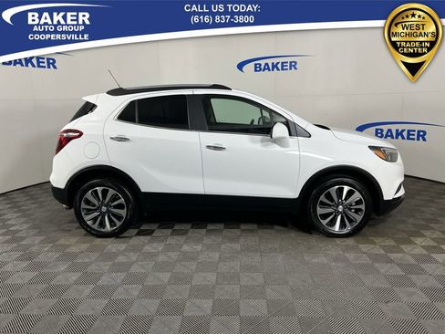 Used 2022 Buick Encore Preferred w/ Safety Package image 10