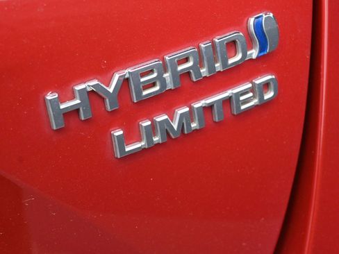 Used 2019 Toyota Prius Limited image 35