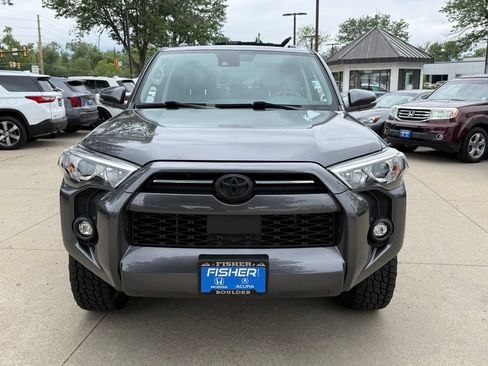 Used 2023 Toyota 4Runner SR5 Premium w/ Moonroof Package AWD/4WD image 9