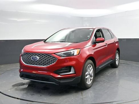 Used 2024 Ford Edge SEL AWD/4WD image 6