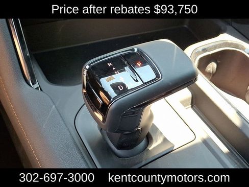 New 2025 GMC Sierra 1500 AT4 w/ Technology Package image 15