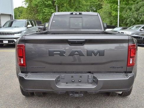 New 2026 RAM 3500 Big Horn AWD/4WD image 7
