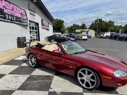 Used 1998 Jaguar XK8 Convertible image 8