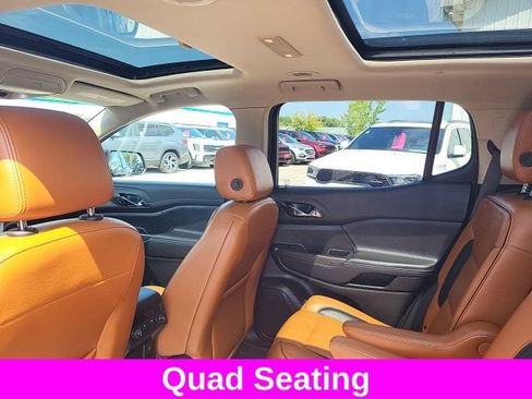 Used 2019 GMC Acadia SLT AWD/4WD image 17