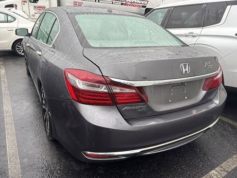 Used 2017 Honda Accord EX-L image 6