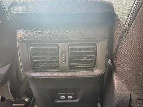 Used 2023 Toyota RAV4 XLE w/ Convenience Package AWD/4WD image 20