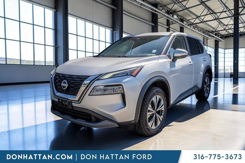 Used 2022 Nissan Rogue SV AWD/4WD image 27