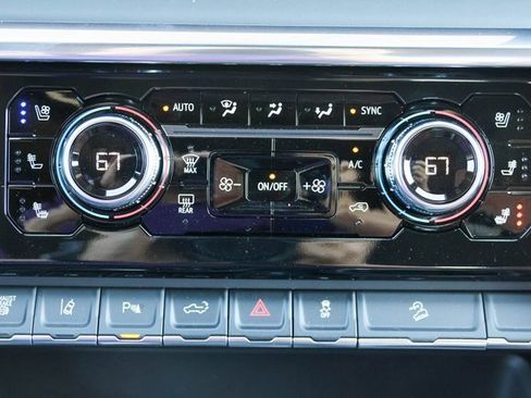 New 2026 GMC Sierra 3500 Denali Ultimate image 26