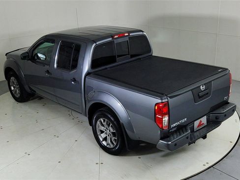 Used 2021 Nissan Frontier SV image 38