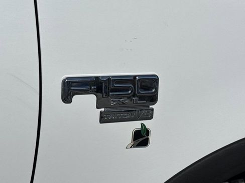 Used 2002 Ford F150 XL image 4