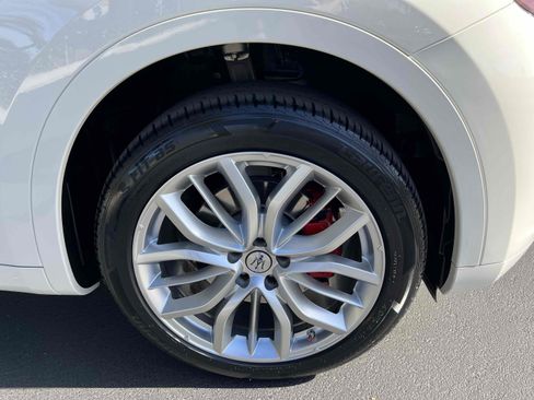 Used 2022 Maserati Levante GT image 45