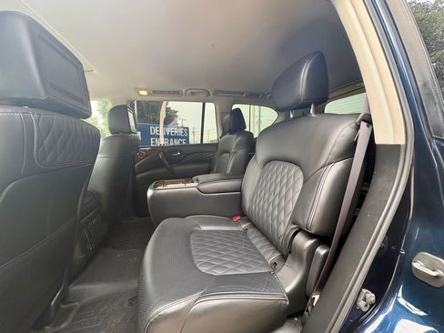 Used 2019 INFINITI QX80 Luxe w/ Proactive Package AWD/4WD image 16