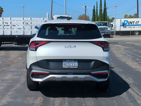 Certified 2023 Kia Sportage LX FWD image 7