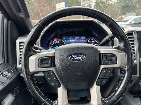 Used 2017 Ford F350 Platinum image 20