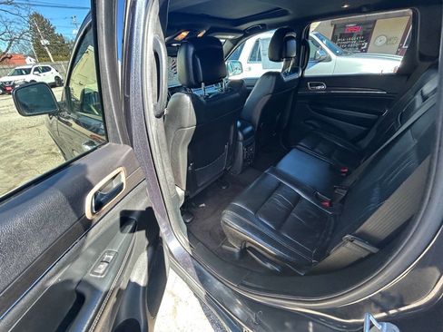 Used 2016 Jeep Grand Cherokee Limited image 8