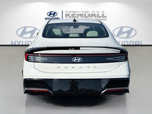 Used 2026 Hyundai Sonata SEL FWD image 5