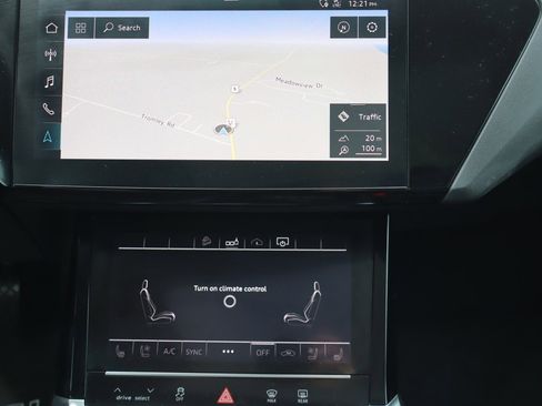 Used 2019 Audi e-tron Premium Plus w/ Cold Weather Package image 11