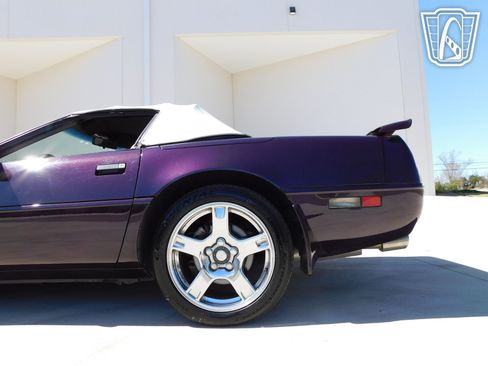 Used 1993 Chevrolet Corvette Convertible RWD image 15