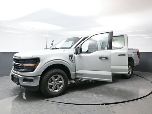 Used 2024 Ford F150 XLT w/ Mobile Office Package image 55