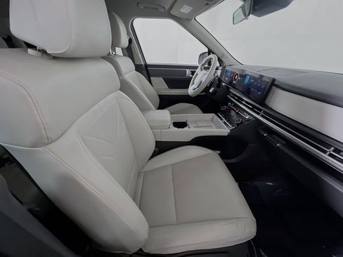 Used 2025 Hyundai Santa Fe SEL FWD image 31