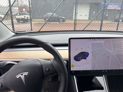 Used 2019 Tesla Model 3 Long Range image 8