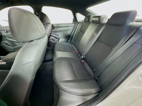 Used 2024 Honda Civic Sport image 25