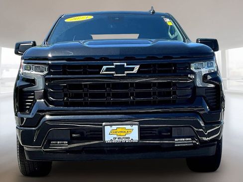 Used 2024 Chevrolet Silverado 1500 RST AWD/4WD image 2