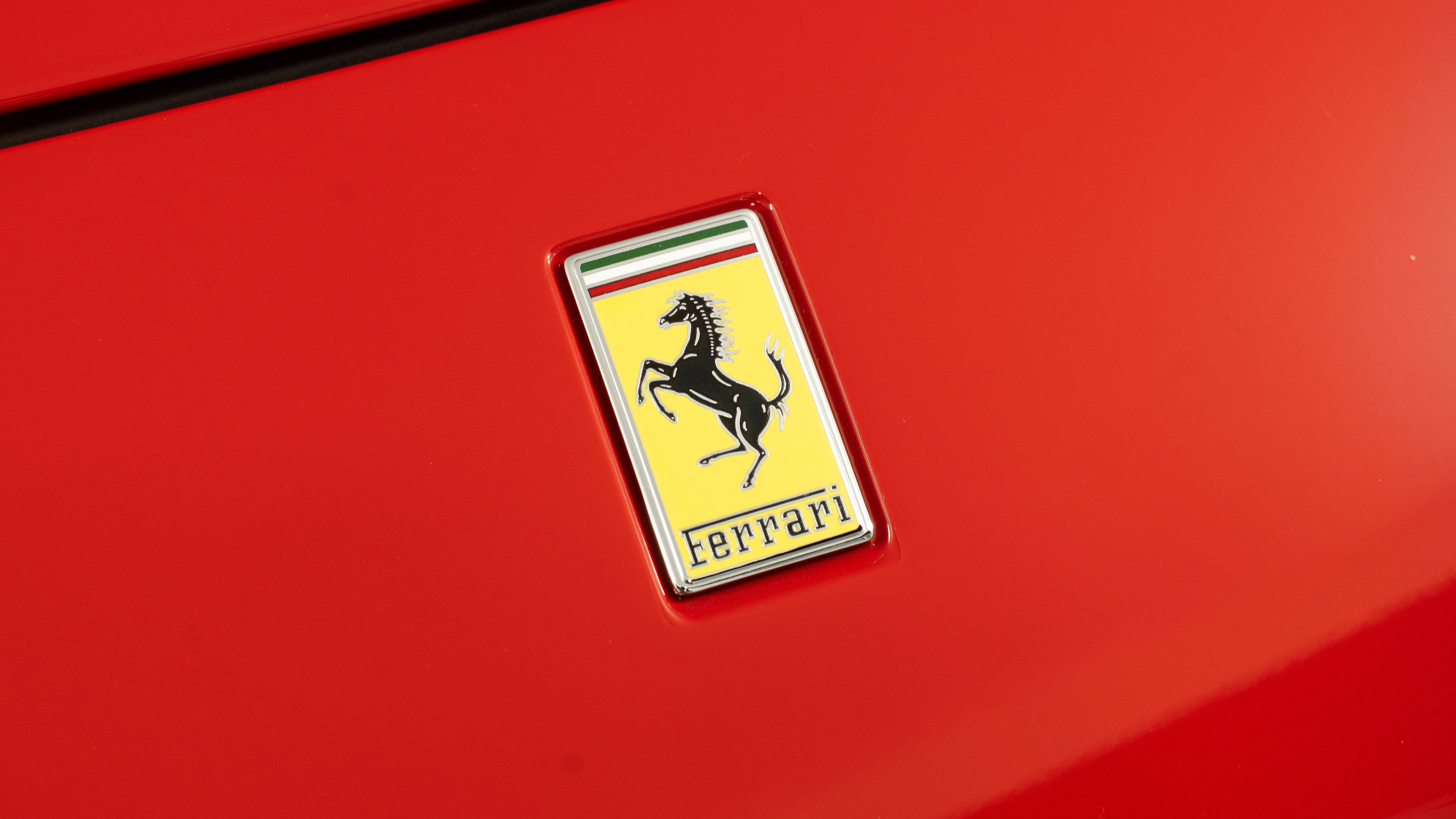 Certified 2021 Ferrari F8 Tributo RWD image 15