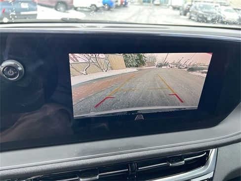 Certified 2024 Buick Envista Sport Touring w/ Convenience I Package image 21