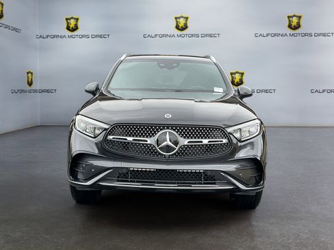 Used 2025 Mercedes-Benz GLC 350e 4MATIC image 2