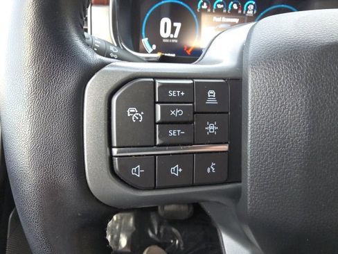 Certified 2022 Ford F150 Lariat w/ Equipment Group 502A High image 25