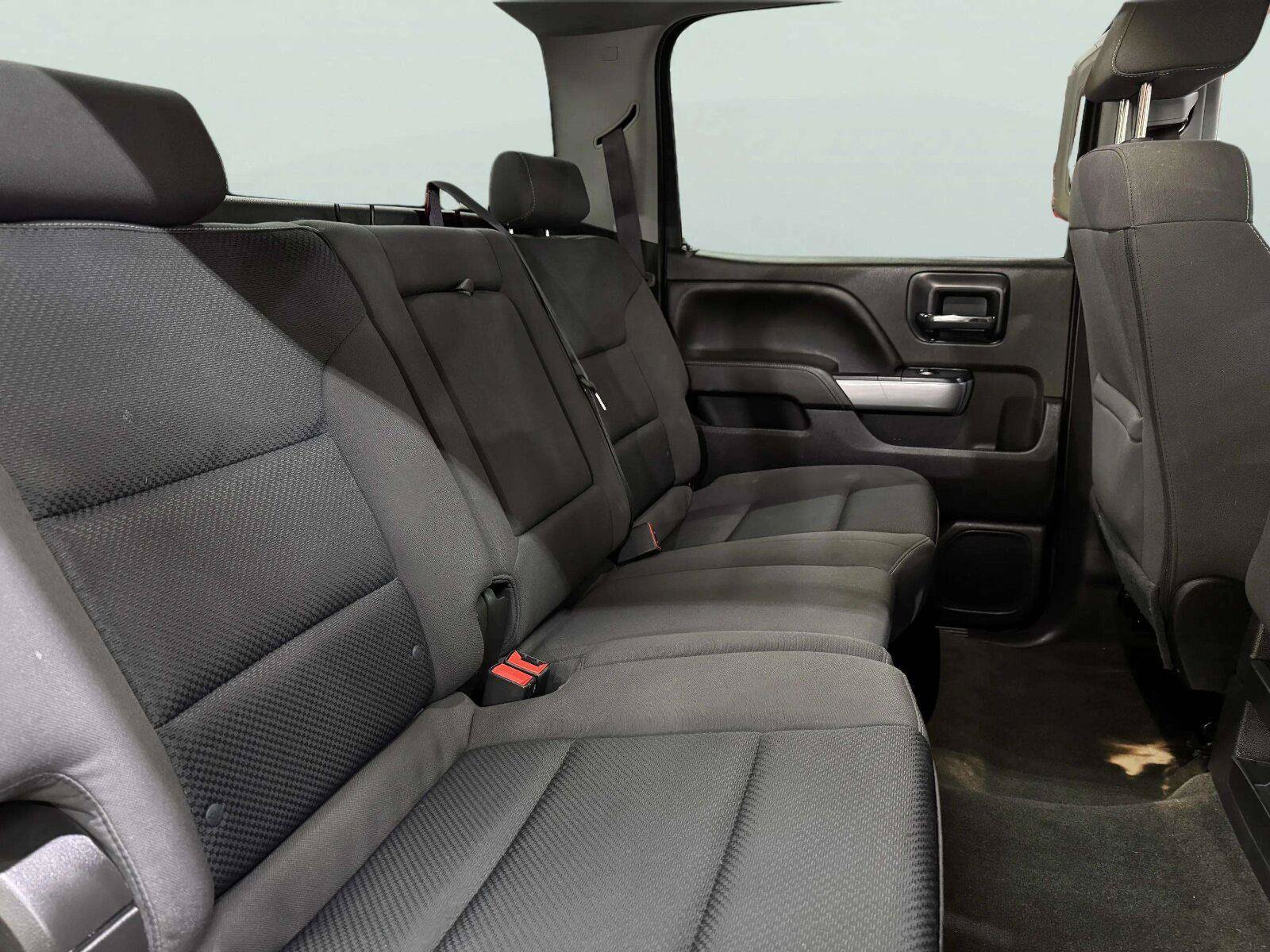 Used 2017 Chevrolet Silverado 1500 LT w/ All Star Edition AWD/4WD image 32